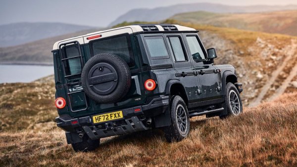 Polestar 2 - 26 236, Alfa Romeo Tonale - 24 763, Mercedes E-Class - 24 677, Audi Q8 e-tron - 19 354, Land Rover Defender - 18 530, Porsche Macan - 18 382, Porsche 911 - 18 190, Range Rover Sport - 17 357, Lexus NX - 16 163, DS 7 - 15 268, Porsche Taycan - 13 498, Audi Q7	- 12 536, BMW iX - 11 101, Range Rover - 10 225, Alfa Romeo Stelvio - 9163, Mercedes G-Class - 8117, Mercedes S-Class - 7819, Jaguar F-Pace - 7091, BMW X7 - 5503, BMW 7 Series - 5231, Maserati Grecale - 4746, Mercedes EQS - 2907, Alpine A110 - 2645, BMW XM - 2199, Ineos Grenadier - 1679, Lotus Emira - 1435, Genesis GV60 - 1090, NIO ET7 - 599, Cadillac XT4 - 348
