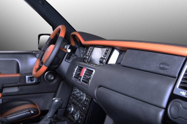 Range Rover от българското ателие Carbon Motors