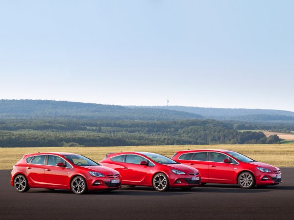 Astra 2.0 BiTurbo CDTI 