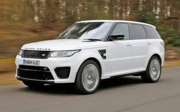 От 2009 насам има Jaguar, Land Rover и Range Rover, задвижвани от V8 двигател с обем почти 5,0 литра. Това не е най-големият, монтиран някога на Jaguar, но държи рекорда за другите две марки.
Докато някои версии на Jaguar имат по-висока мощност, най-мощните екземпляри, използвани в Range Rover (като Sport SVR, на снимката) имат максимална мощност от 567 к.с.
