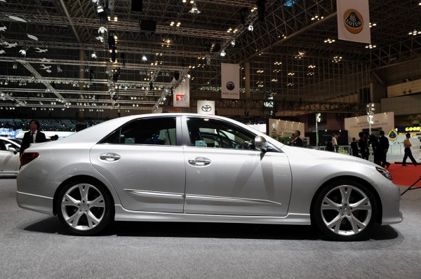 Toyota Mark X / Токио 2009