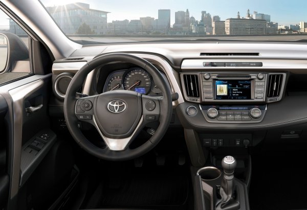 Вариаторът K111/K112, подобно на много други CVT,  при подобен пробег може да крие някои неприятни изненади, тъй като е трудно е да се разбере в какво състояние е след предишните собственици. Окачването е здраво, същото се отнася и за друти основни системи на автомобила.
