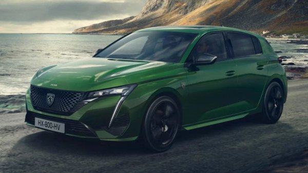 Революцията в дизайна на Peugeot, която преобрази компанията и я изведе до рекордни печалби в последните години, започна именно от сегашното поколение на 308. Цикълът ще приключи с новото поколение на 308, което вече бе представено официално и ще се появи в шоурумите до началото на 2022. Очаквайте нашия тест на модела още другата седмица в Automedia.bg и в предаването "КОЛЕЛА". А последната добра новина е, че новото 308 ще получи и GTi версия - макар и хибридна.
