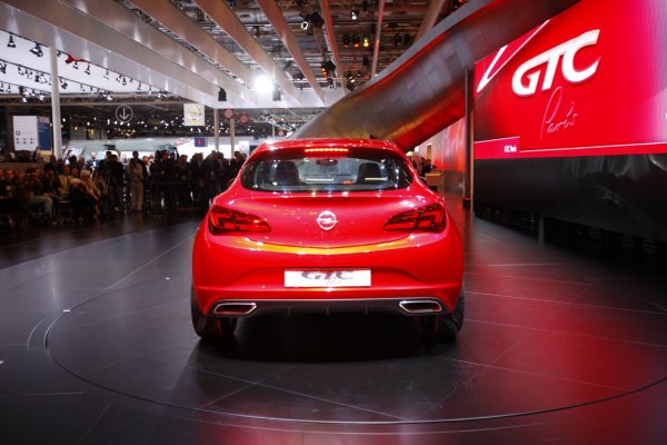 Opel GTC Concept / Париж 2010