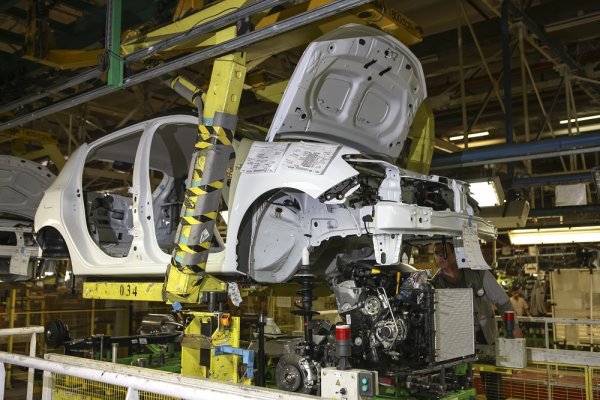 В кухнята на автомобилите Dacia