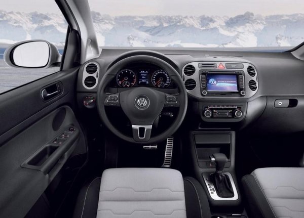 Volkswagen CrossGolf 2011