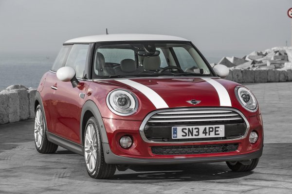 Новото MINI