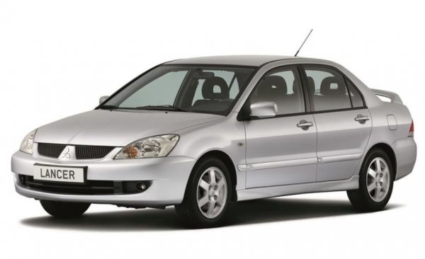 Този автомобил никога не е бил особено секси, като изключим версиите Evo, които със сигурност повдигат пулса на феновете на бързите коли. Те обаче са малка част от тези 7,3 млн. продажби, които все още продължават. На някои пазари, като Китай например, автомобилът все още се произвежда.
