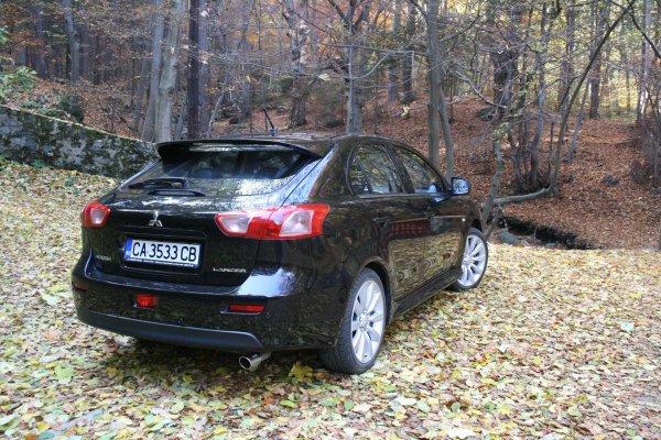 Mitsubishi Lancer Sportback MIVEC DI-D