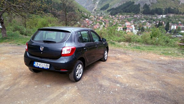 Dacia Sandero TCe 90 с трансмисия Easy-R