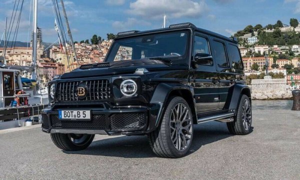 Представеният на автосалона в Катар през 2013 г. всъдеход е оборудван с 6,0-литров битурбо V12 двигател с мощност 800 к.с. и 1420 Нм въртящ момент (всъщност той е ограничен на 1100 Нм). За сравнение, стандартният G65 AMG развива "само" 612 к.с. и 1000 Нм. След промяната машината укорява от 0 до 100 км/ч за 4,2 секунди, а максималната скорост е ограничена по електронен път на 250 км/ч (без ограничител е 270 км/ч). Мощността се предава чрез 7-степенна автоматична скоростна кутия. Всъдеходът е получи допълнителни спойлери, нова решетка на радиатора и разширени калници, които позволява поставянето на 23-цоловите джанти.
