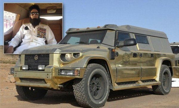 Всъдеходният Prombron Gold Aladeen Edition е създаден от руското ателие Dartz, което се е специализирало в създаването на необичайни, но много скъпи автомобили за VIP-клиенти. Позлатеният Prombron е направен специално за главния герой от филма "Диктаторът" със Саша Барон Коен. За интериора са използвани дизайнерска кожа, естествено дърво и карбон. Има и огромни 42-инчови плазмени телевизори, както и още редица допълнителни джаджи.
