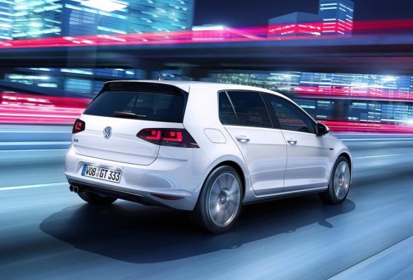  Хибридният Volkswagen Golf GTE 