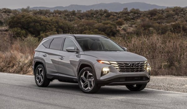 Казаното за Kia Sportage важи и тук: първоначално миналата година корейците имаха повече достъп до чипове от конкурентите, и се възползваха в пълна сила. След това кризата застигна и тях. Но сега нещата изглеждат все по-добре, а 15-те процента ръст на годишна база са постигнати спрямо много силни първи месеци през 2022.
