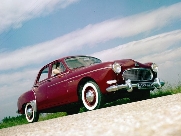 110 години Renault