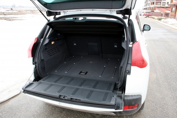 Peugeot 3008 HYbrid4