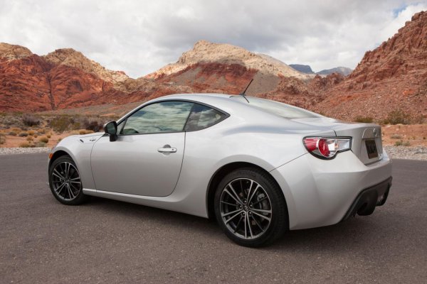 Scion FR-S