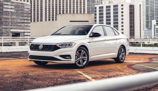 Средна честота на светване на лампата: 0.81
Германският гигант влиза в класацията направо на трето място, след като в предишни години не участваше. 
