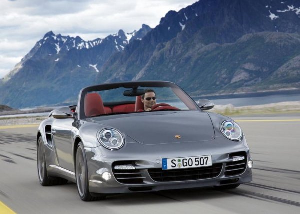 Porsche 911 Turbo (2010)