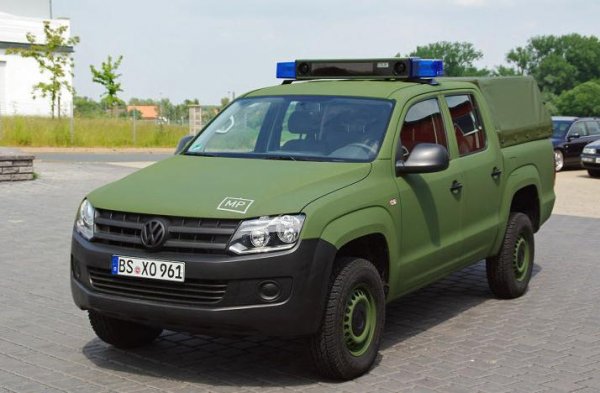 Volkswagen Amarok M - военен автомобил от Rheinmetall Defense