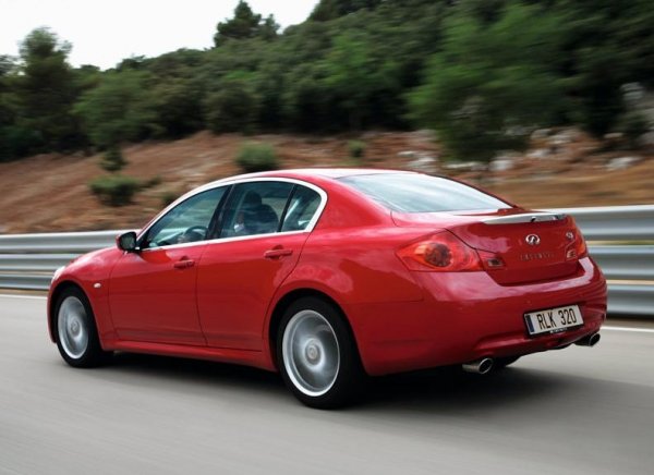 Infiniti G37 - модел 2009