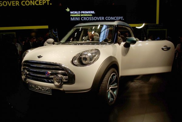 Автомобилен салон Париж 2008, представя MINI Crossman Concept