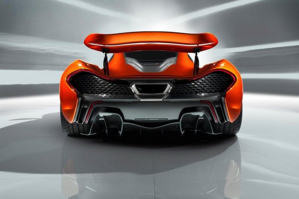 McLaren P1 