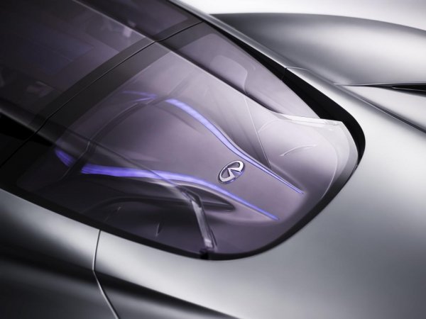 Infiniti Emerg-E Concept