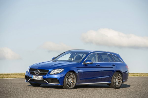 Mercedes-Benz C63 AMG S / Mercedes-Benz C63 AMG