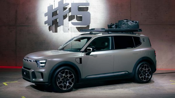 Съвместното предприятие на Mercedes и Geely - настоящото smart, също спечели отличия, като smart #5 получи наградата за най-добър голям SUV. В този случай този модел преминава тестовете с 88% по безопасност за възрастни пътници, 93% за деца, 92% за помощници по безопасност и 84% по защита за участници в движението.