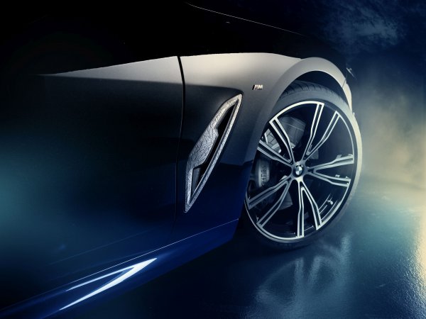 BMW M850i xDrive Night Sky
