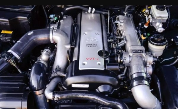 Toyota произвежда тези двигатели в периода 1990-2007 г. Говорим за редови 2,5-литрови, 6-цилиндрови двигатели от серията 1JZ. За най-добър от тях се счита моторът 1JZ-GTE с двойно турбо, развиващ мощност от 280 к.с. Всички двигатели от серия 1JZ са известни с високата си. Техният ресурс достигна най-малко 500 000 км. Мощността на версията 1JZ-GTE може да бъде увеличена до 750 к.с. 