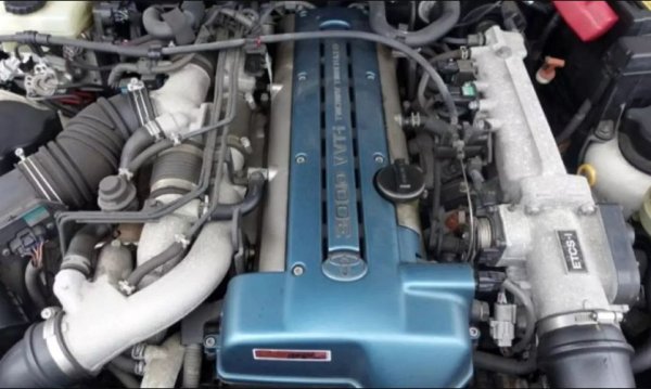 Двигателите са произведени през 1991-2007 г. Това са редови, 3,0-литрови двигатели с 6 цилиндъра. От тях най-мощният е 2JZ-GTE, който получава двойно турбо. За японския автомобилен пазар такива двигатели генерираха 280 к.с., а за други държави - 320 к.с. Тези мотори са много надеждни, като 2JZ-GTE позволява увеличаване на мощността до 1000 к.с. 