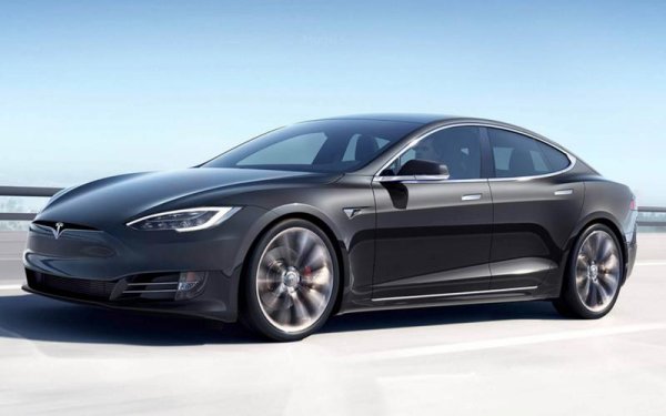 Tesla излезе на автомобилната сцена, когато пусна Model S през 2012 година. Още от самото си начало седанът е разработен като електричеса кола и за разлика от първия модел на марката - Roadster, който е изграден на платформата на Lotus, Model S е създаден на собствена плафома и е предназначен за масово производство за  продължителен период от време.

С този електромобил Tesla показва истинските предимства на колите на ток. Те могат да бъдат бързи, луксозни и търсени на пазара. И през 2020 година Model S се предлага като нова кола, като в най-мощната си конигурация има пробег от над 570 км. Всъщност, това е и първият сериен електромобил, който доказва, че подобни машини могат да заменят напъло конвенционалните автомобили.
