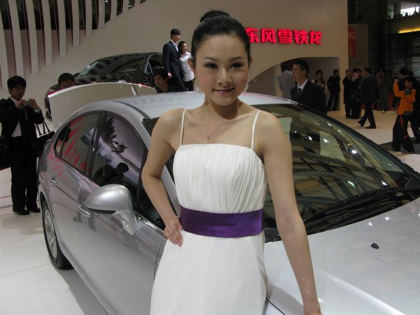 Момичетата на автосалон Шанхай 2009