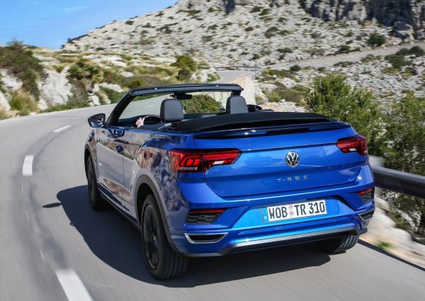 "Дизайнът му е ужасен, а упоритият отказ да ускори означаваше, че аз обърнах, прибрах се в същи и вместо това се занимавах със земеделие&ldquo;, пише водещият за германския модел.