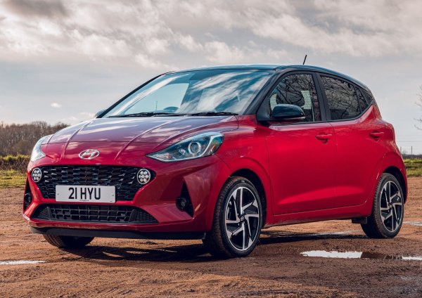 Още един корейския модел попада сред разочаровалите журналиста автомобила през 2020 година. Рецензията за Hyundai i10 е доста кратка, като основната част от са критики срещу малкия хечбек.