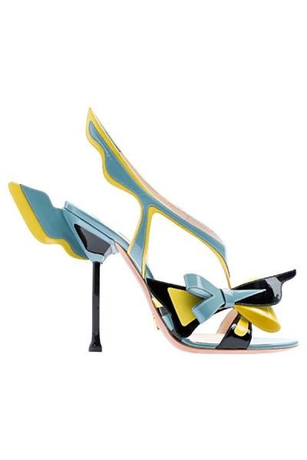 Колекцията пролет-лято 2012 на Prada е вдъхновена от автомобилите 