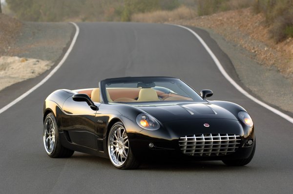 Anteros Coupe и Roadster се предлагат с модифицирани двигатели, доставящи от 430 до над 1000 конски сили.