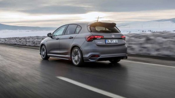 Роудстърът Alfa Romeo 4C е оборудван със същата 6-степенна роботизирана скоростна кутия, която е инсталирана на много автомобили на FCA - от Fiat Egea/Tipo и 500X/500L до Dodge Dart и Jeep Renegade.