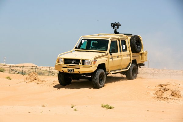 Легендарният японски всъдеход, подобно на много модели започва живота си, вдъхновен от Jeep Willys. И точно като него е създаден за армейски задачи. И тук бързо започва да се разпространява цивилна версия, която полага основите на модерната фамилия високопроходими машини на марката, че дори и на по-луксозния бранд Lexus.