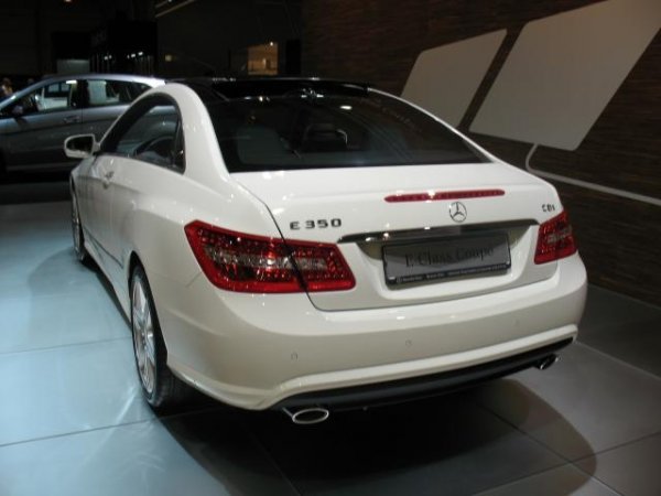 Автомобилен салон София 2009 / Mercedes-Benz Е350 BlueEFFICIENCY Coupe