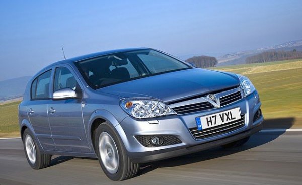 Двоен удар за Vauxhall, като Astra също се отличава с ниско класиране. Това обаче е доста по-стара версия, чието производство приключи преди десетилетие - 58.3%
