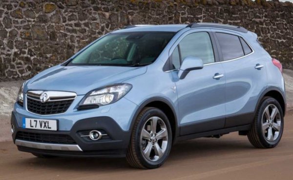 Той е също така Opel Mokka или Buick Encore - компактен кросоувър с късо междуосие, кратки свесове и висока "талия". Едва ли може да мине за особено привлекателен, но според правилото за "златното сечение" е на трето място.
