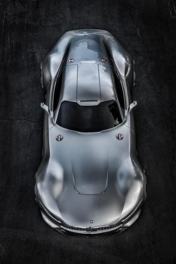 Mercedes-Benz AMG Vision Gran Turismo 