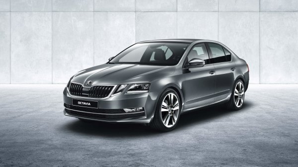 (13 207 продадени автомобила, -39,6%).