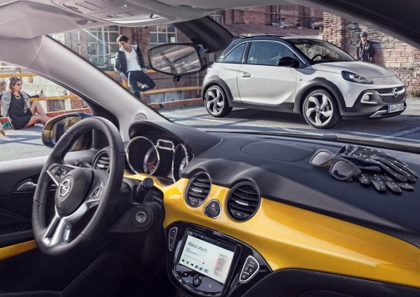 Opel Adam Rocks