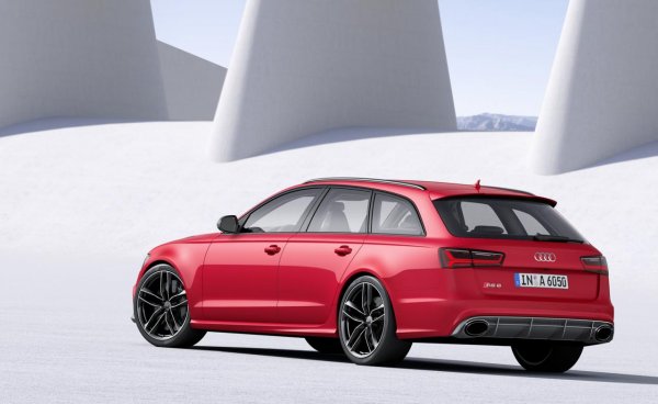 Audi RS6  2015