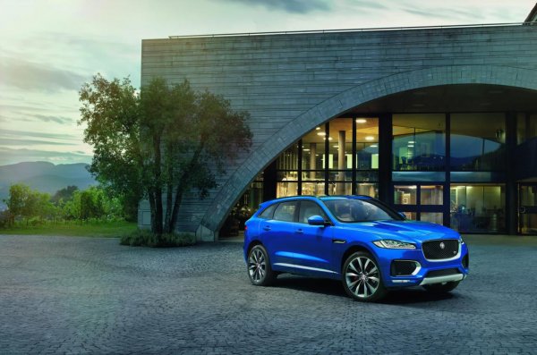 Jaguar F-PACE