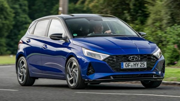 Спадът при корейците е около 28% спрямо същия период на 2019, което всъщност увеличава пазарния им дял на 3.7%.
